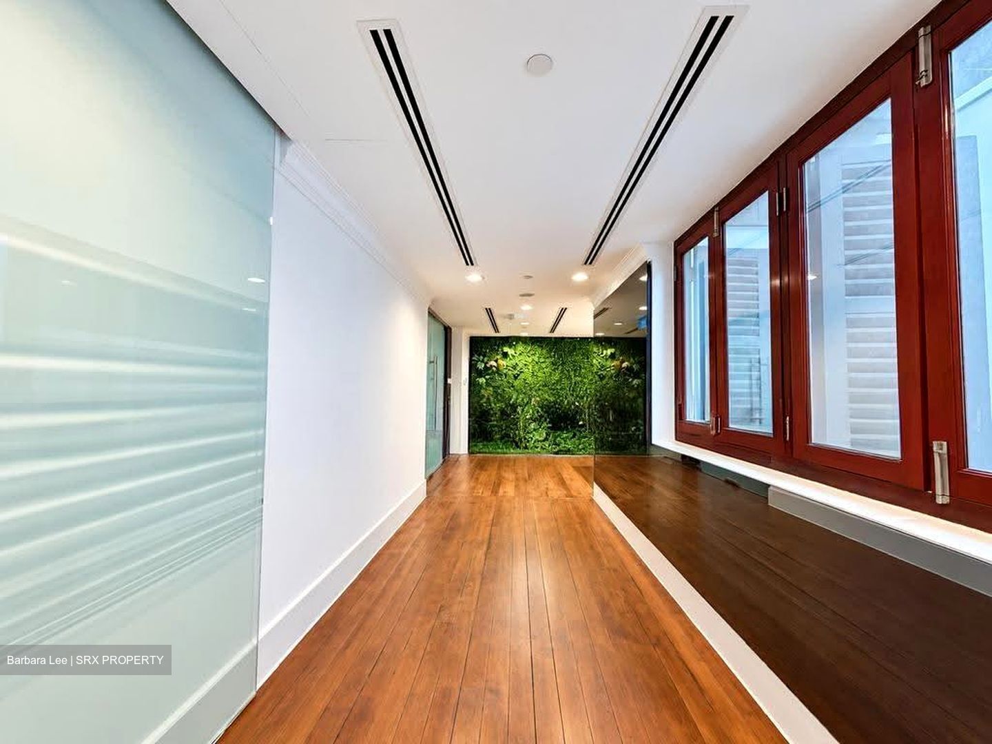Capital Square (D1), Office #632495701